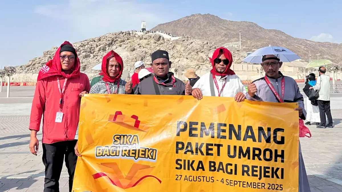 Dari Tukang hingga Kontraktor, Lima Konsumen Sika Raih Kesempatan Umroh Lewat Program Sika Bagi Rezeki Dari Tukang hingga Kontraktor, Lima Konsumen Sika Raih Kesempatan Umroh Lewat Program Sika Bagi Rezeki