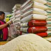 Fresh dari Bulog, Dinsos Cimahi Pastikan Beras Rastrada Asli Premium