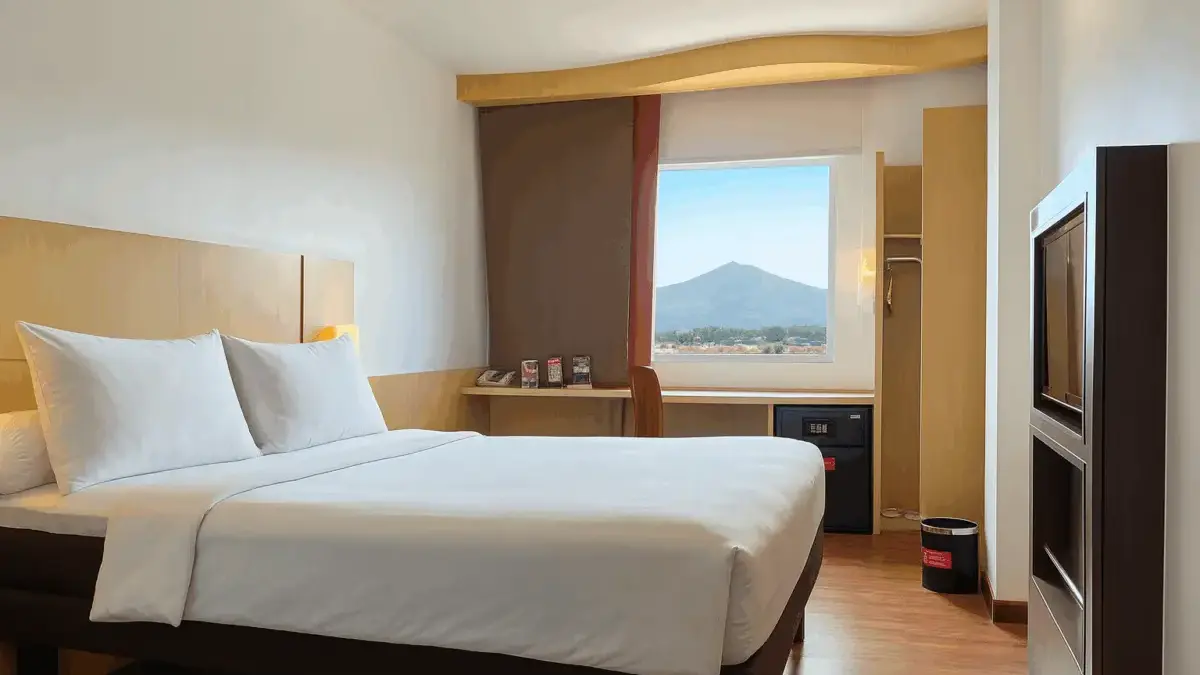 Nikmati Sejuknya Bandung dan Pemandangan Gunung Tangkuban Perahu Lewat “Mountain Gateway Package” dari ibis Ba