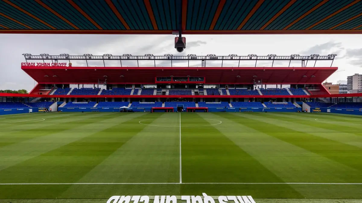 Kenapa Barcelona vs Valencia Tidak Digelar di Camp Nou? Malah Stadion Berkapasitas Mini Ini Jadi Venue Estadi Johan Cruyff atau Stadion Johan Cruyff.