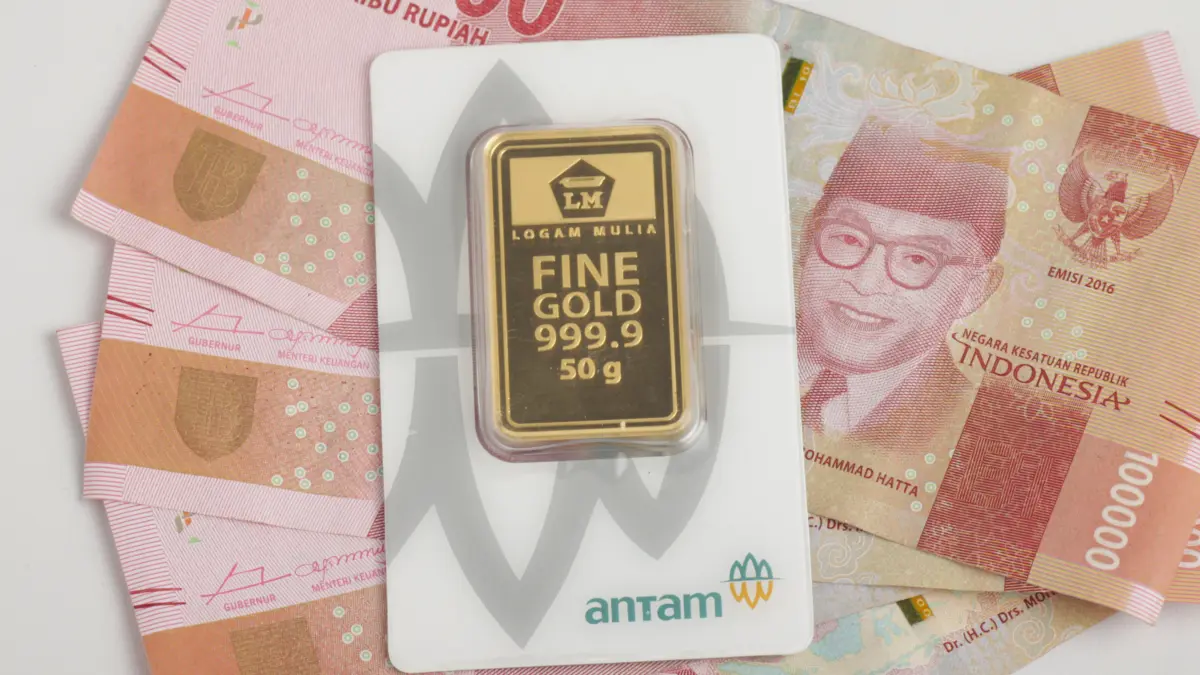 Antam Catat Kenaikan, Harga Emas Kembali di Atas Rp2 Juta per Gram