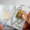 Harga Emas Antam Hari Ini Masih Anteng di Rp2,06 Juta per Gram