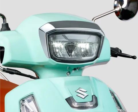 Suzuki Access 125 Indonesia: Spesifikasi, Fitur, dan Harga Skutik Retro dengan Kinerja Mantap! LED Headlamp Suzuki Access 125.