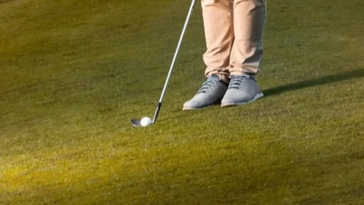 Tim Eropa Unggul 5,5–2,5 atas Amerika di Hari Pertama Piala Ryder 2025 Tim Eropa Unggul 5,5–2,5 atas Amerika di Hari Pertama Piala Ryder 2025