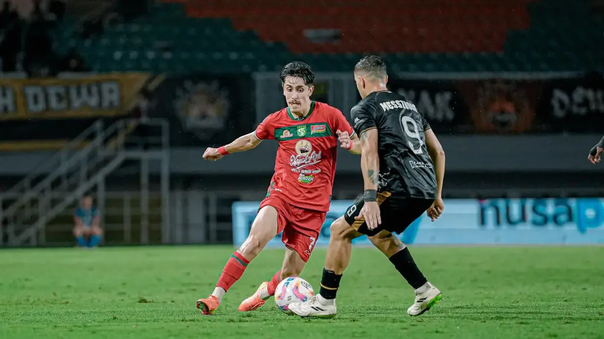 Tonton Sedang Tayang! Link Live Streaming Dewa United vs Persebaya Big Match Super League di Sini Laga Dewa United vs Persebaya.