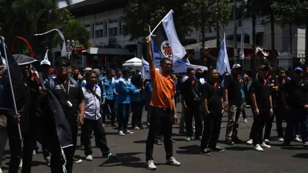 Dedi Mulyadi dan Pimpinan DPRD Tegaskan Terbuka untuk Menerima Aspirasi Masa Demo Dedi Mulyadi dan Pimpinan DPRD Bicara Peluang Menerima Masa Demo