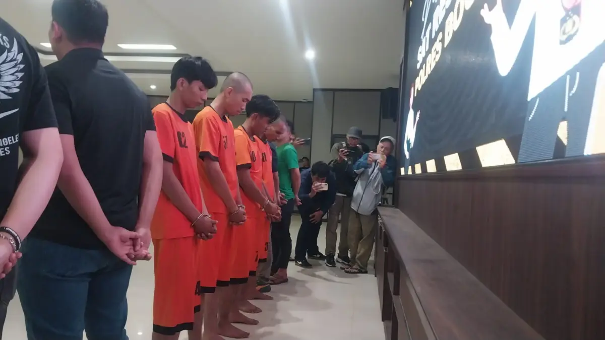 Hoaks Anak TNI Perintah Serang Brimob, Polres Bogor Ungkap Motif Tersangka Tersangka yang Ingin Serang Satlat Brimob Cikeas Atas Perintah Anak TNI, Polres Bogor: Tidak Benar!