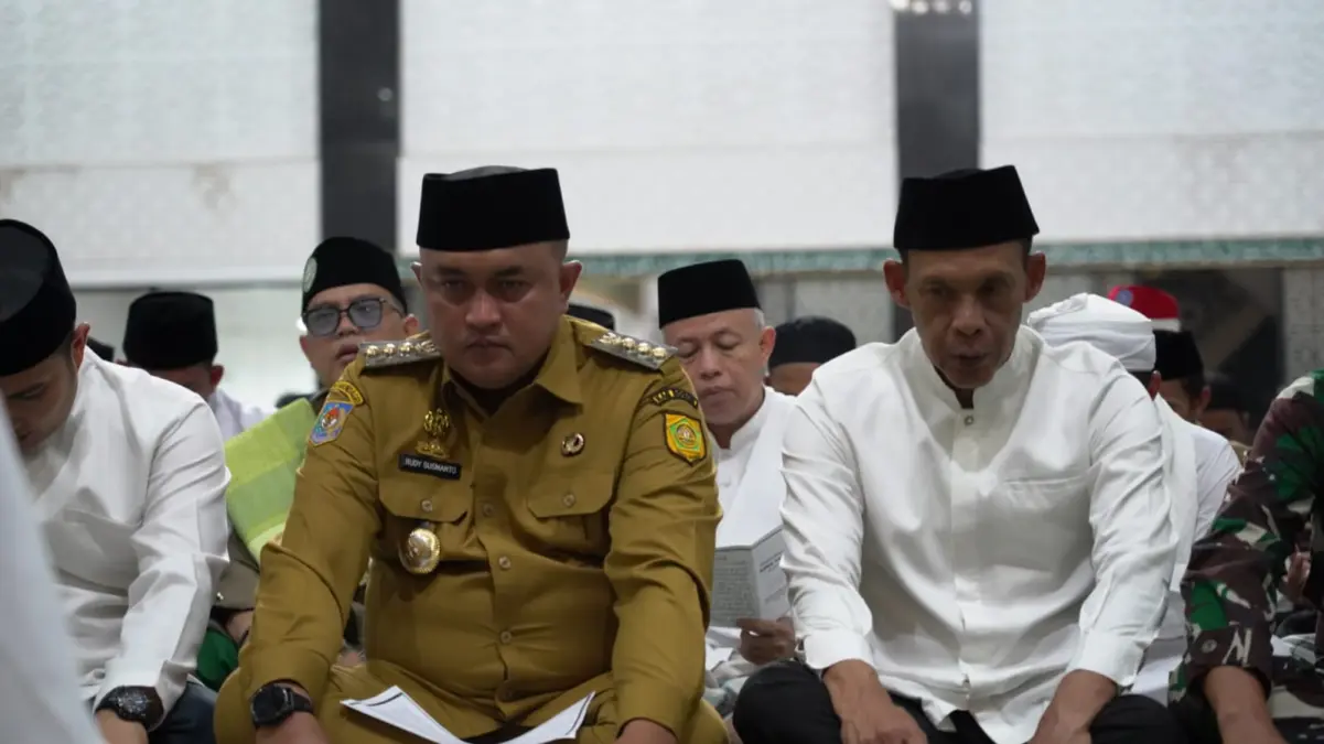 Bupati Rudy Ajak Warga Kabupaten Bogor Jaga Kedamaian melalui Istigosah dan Doa Bersama