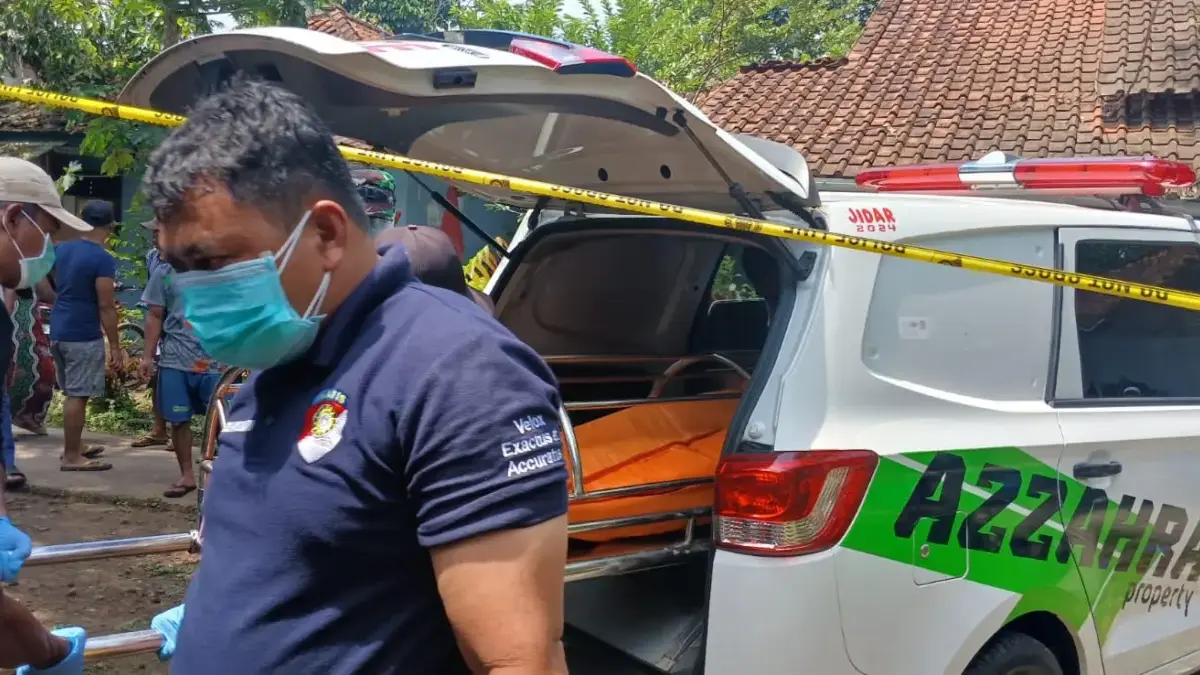 Warga Dusun Cibentang Geger, Seorang Pria Ditemukan Tewas Membusuk di dalam Rumah Warga Dusun Cibentang Geger, Seorang Pria Ditemukan Tewas Membusuk di dalam Rumah