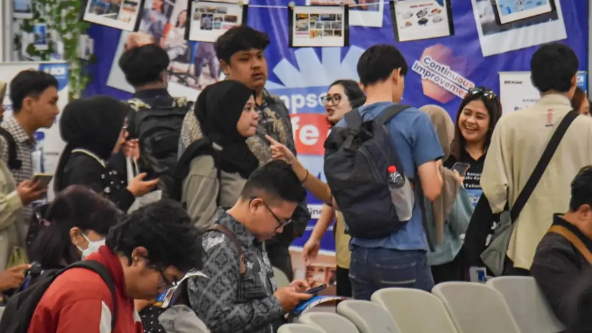 Angka Pengangguran di Jawa Barat Tinggi, Kegiatan Job Fair hanya Formalitas? Angka Pengangguran di Jawa Barat Kian Tinggi, Kegiatan Job Fair hanya Formalitas?