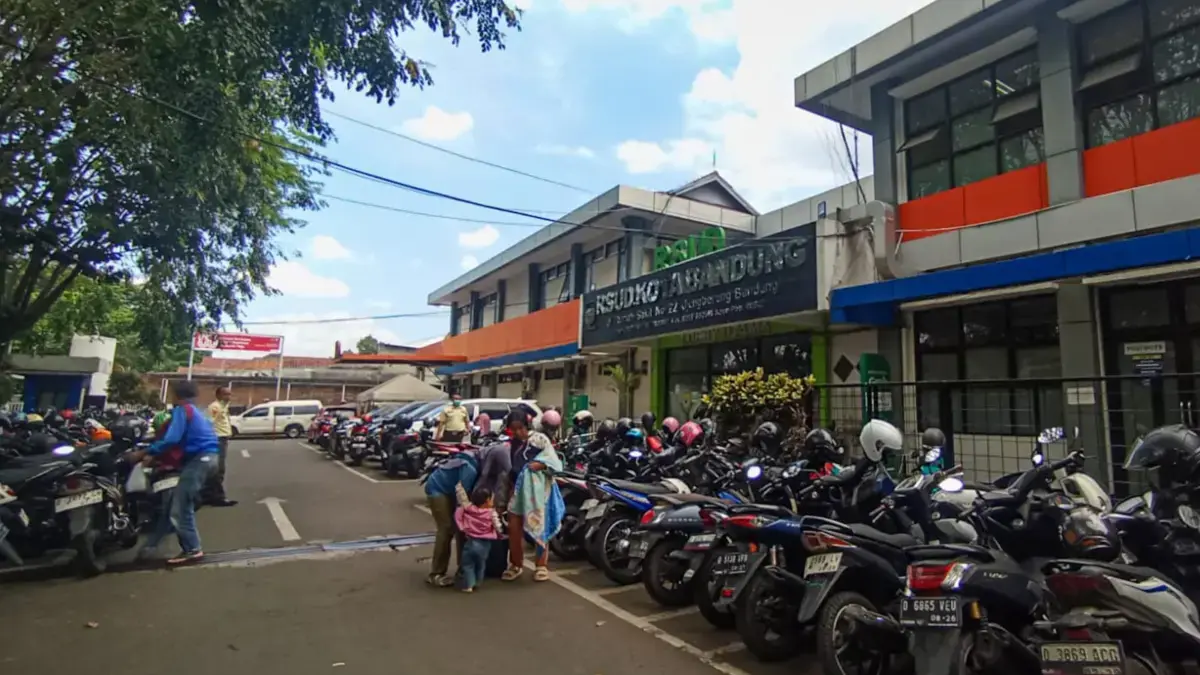 Diduga Salah Sasaran, Pria Asal Ujungberung Jadi Korban Pengeroyokan Usai Dituduh Begal Diduga Salah Sasaran, Pria Asal Ujungberung Jadi Korban Pengeroyokan Usai Dituduh Begal