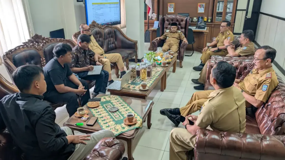 POSNU Sorot Rencana Pengadaan Tiga Mobil Dinas Pejabat Kota Banjar: Ini Pemborosan! POSNU Sorot Rencana Pengadaan Tiga Mobil Dinas Pejabat: Ini Pemborosan!
