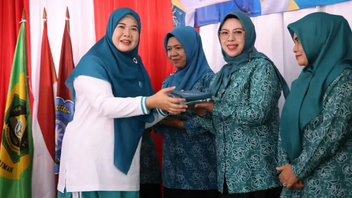 Eva Rudy Susmanto Dorong Digitalisasi PKK dan Gerakan Menanam Pohon di Kabupaten Bogor Ketua Tim Penggerak PKK Kabupaten Bogor, Eva Rudy Susmanto