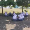 Kepala SMKN 1 Cileungsi: Para Siswa Sudah Terbiasa Belajar di Halaman Sekolah