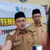Wakil Wali Kota Banjar H supriana sekaligus Ketua Pelaksana KPA Kota Banjar saat diwawancara awak media belum