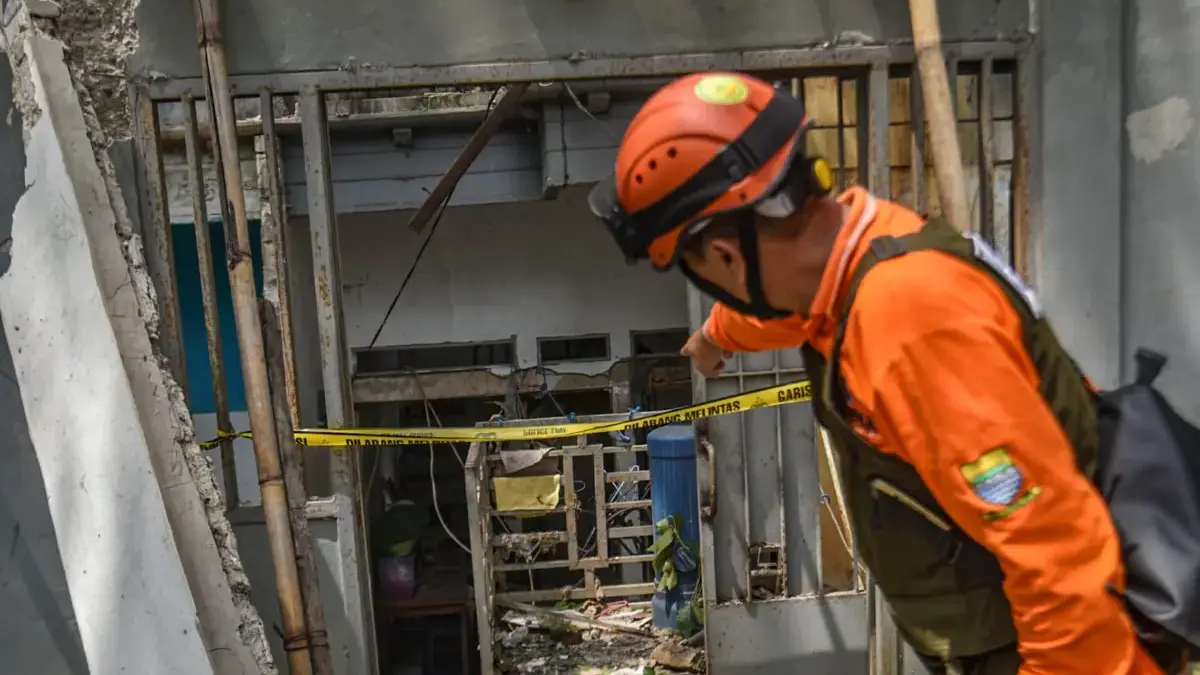 Tabung LPG 3 Kg Meledak, Dua Warga Babakan Sari Alami Luka Bakar Serius