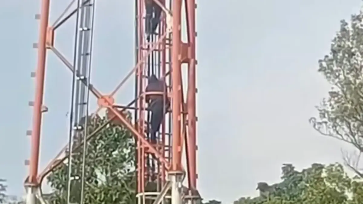 Remaja di Cangkuang Diduga Coba Curi Perangkat Tower, Nyaris Bunuh Diri Panjat Tower 50 Meter