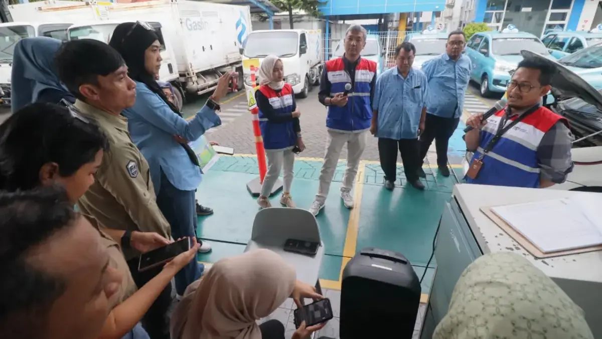 PGN Ajak Jurnalis Naik Taksi BBG dalam Roadshow AJP 2025 Teritori Jatimbalinus