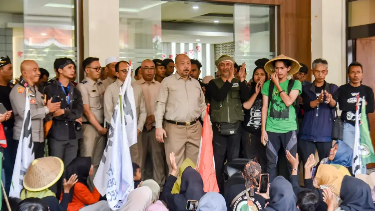 Hasil Audiensi Massa Aksi, BPN Janji Tak Ujug-ujug Perpanjang HGU Hasil Audiensi Massa Aksi, BPN Janji Tak Ujug-ujug Perpanjang HGU