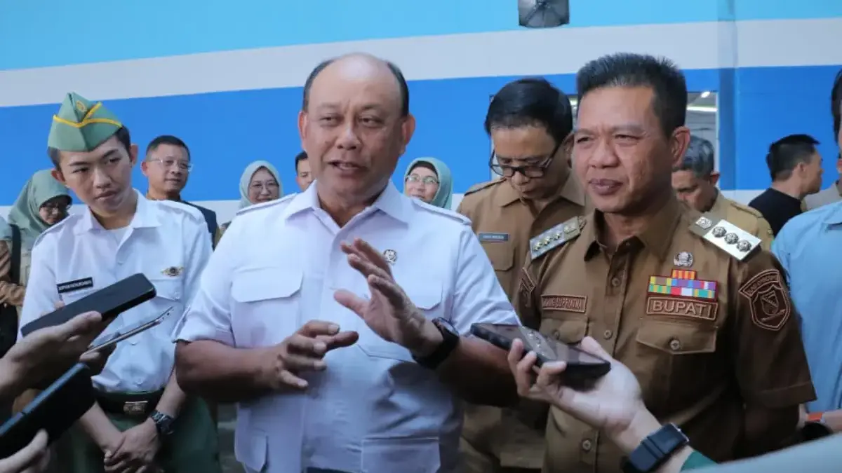 Kabupaten Bandung Siapkan 361 Titik SPPG, Kang DS Targetkan 1,263 Juta Warga Tercover MBG Kabupaten Bandung Siapkan 361 Titik SPPG, Kang DS Targetkan 1,263 Juta Warga Tercover MBG