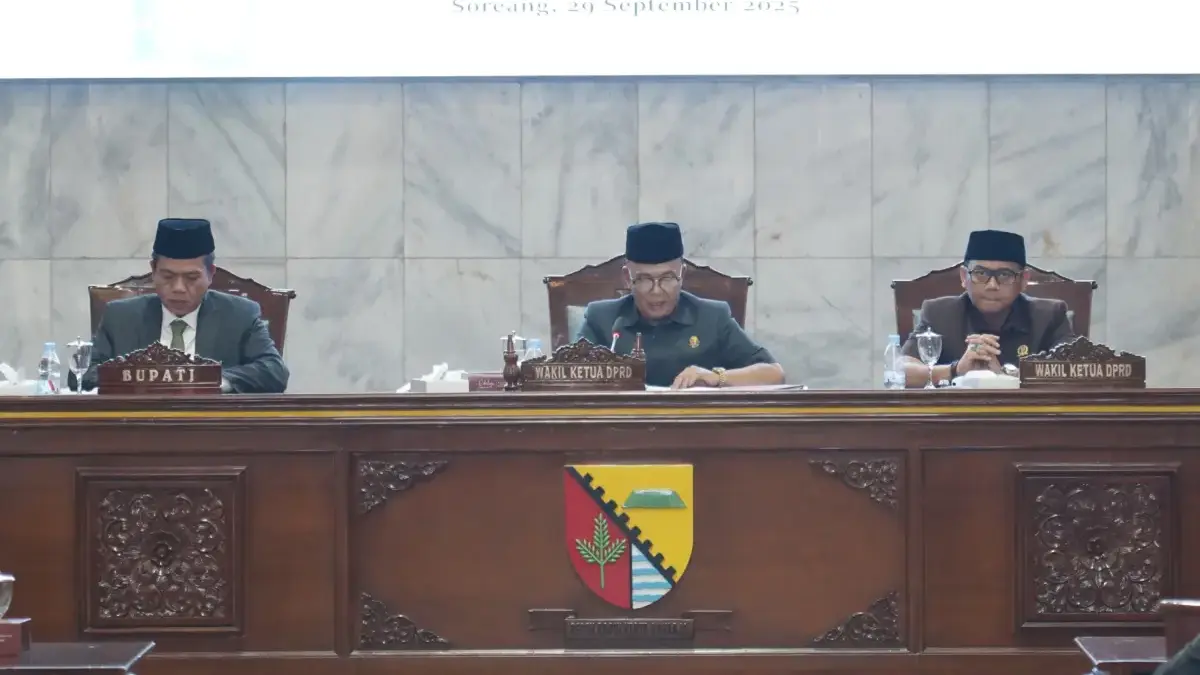 Meski TKD 2026 Dipangkas, Bupati Kang DS: Proyeksi Ekonomi Kabupaten Bandung Berputar Rp150 Triliun Meski TKD 2026 Dipangkas, Bupati Kang DS: Proyeksi Ekonomi Kabupaten Bandung Berputar Rp150 Triliun