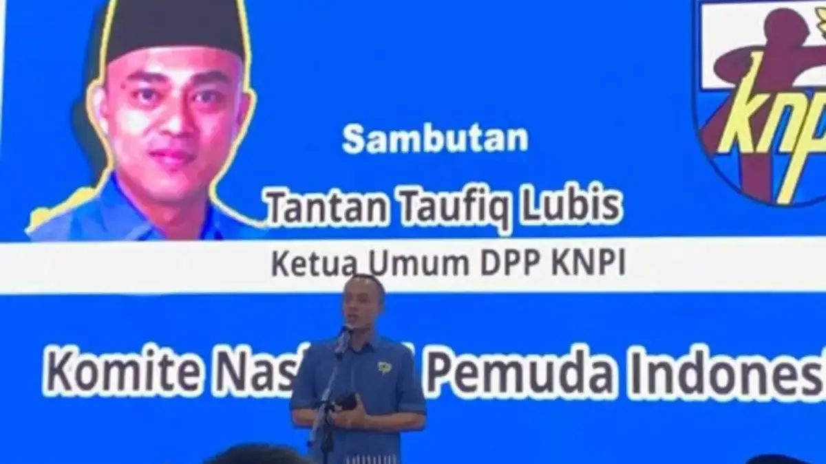 Ketua Umum DPP KNPI Tantan Taufiq Lubis