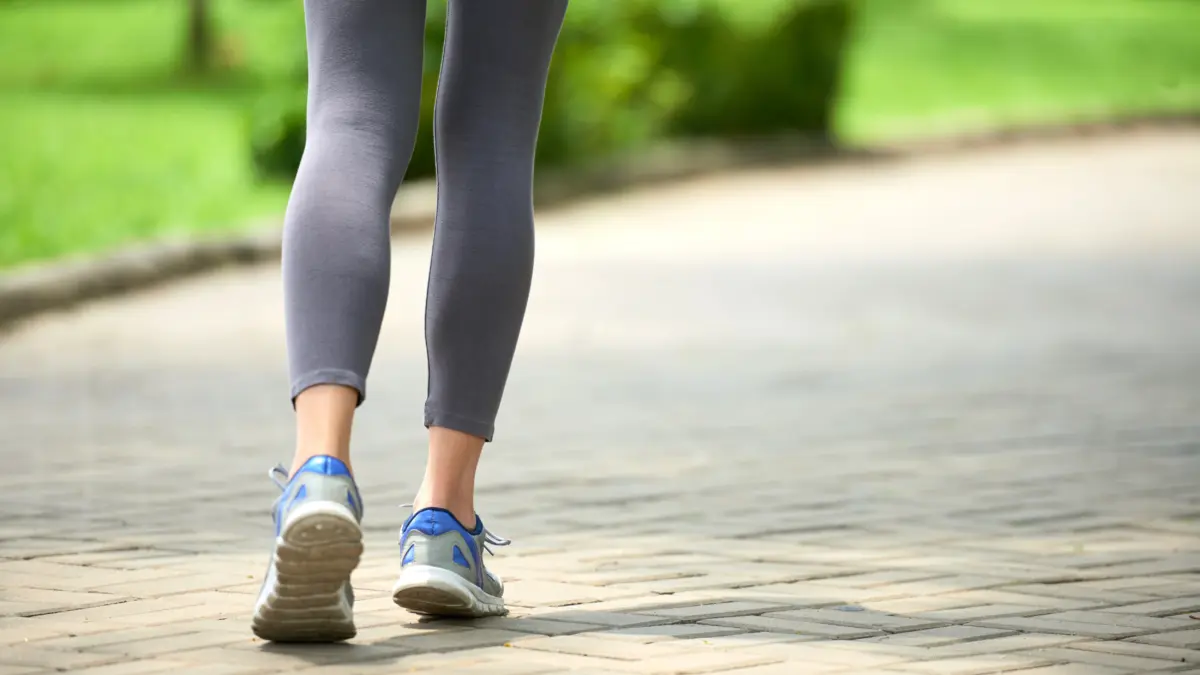 7 Tips Jalan Kaki yang Bisa Bantu Kamu Kurus Lebih Cepat 7 Tips Jalan Kaki yang Bisa Bantu Kamu Kurus Lebih Cepat