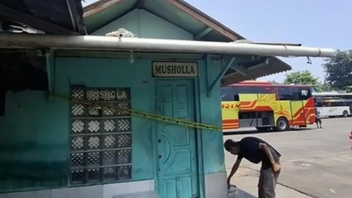 Mushola di Terminal Kalideres, lokasi TKP wanita tewas dengan bersimbah darah. (dok. Ist)