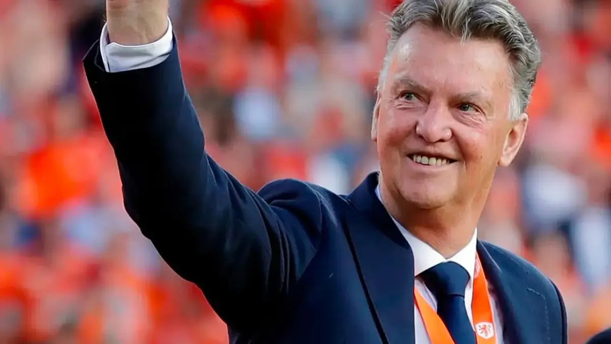 Louis van Gaal Takkan Latih Timnas Indonesia! Louis van Gaal Takkan Pelatih Timnas Indonesia!