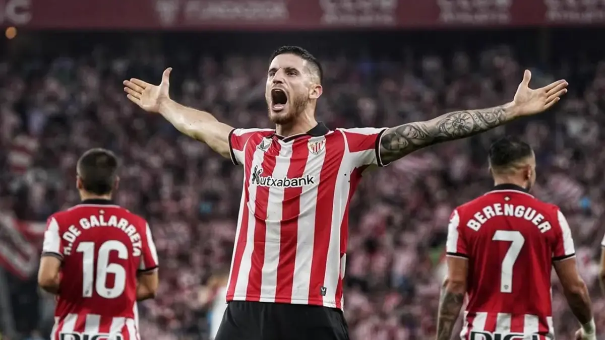 Oihan Sancet Diproyeksikan Jadi Motor Baru Manchester United