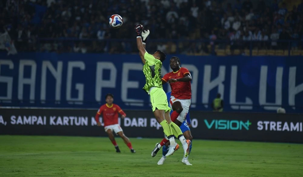 Didenda oleh AFC Sebesar Rp33 Juta, Persib Bandung Ambil Baik-baiknya Pertandingan Persib Bandung vs Manila Digger FC.