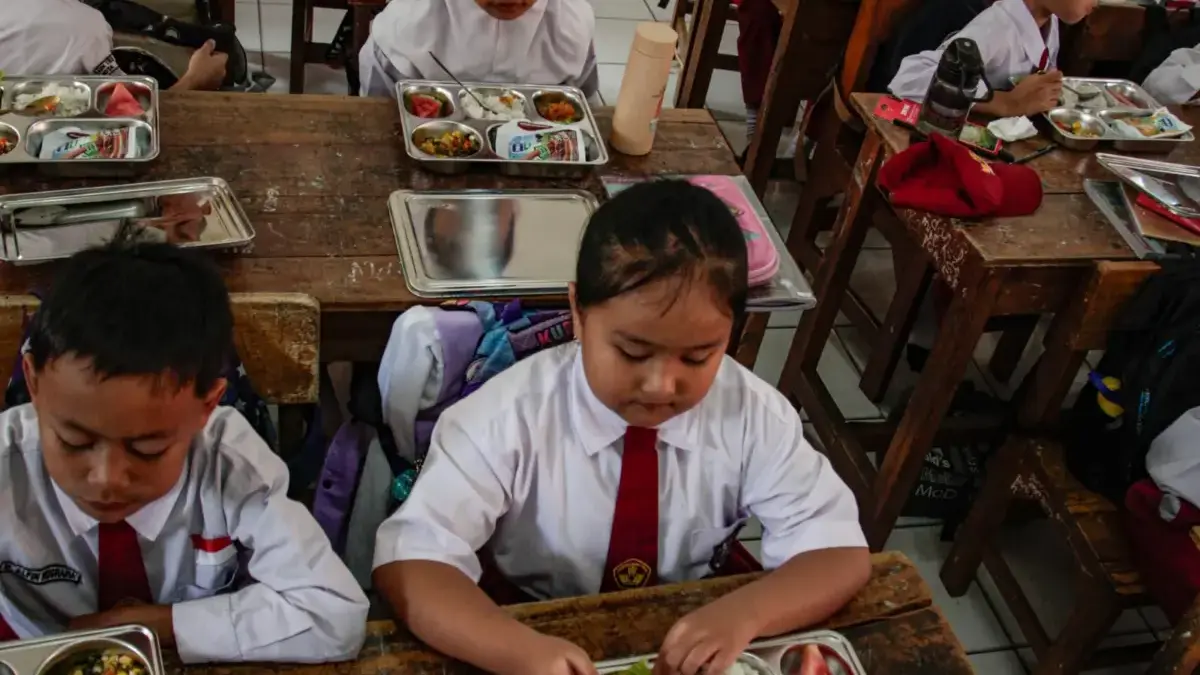 Pakar Nilai MBG Harus Diperketat Kontrol dan Pengawasan, Pemkab Sumedang Peringati SPPG Pakar Nilai MBG Harus Diperketat Kontrol dan Pengawasan, Pemkab Sumedang Peringati SPPG