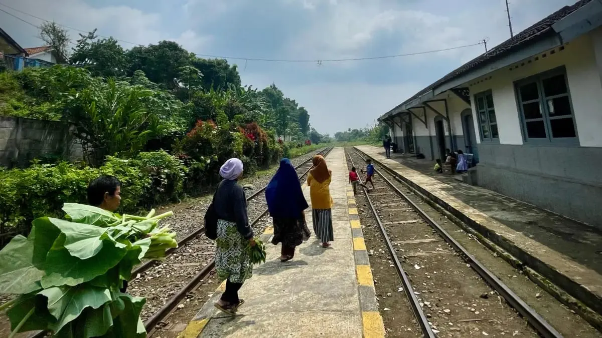 Pemprov dan Kemenhub Teken Kesepakatan, Jalur Kereta Api Padalarang-Cicalengka Segera Direaktivasi