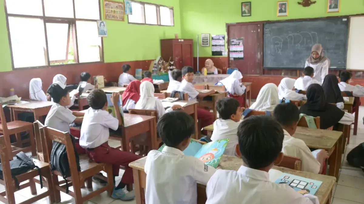 Keterbatasan Ruang Kelas Jadi Sorotan, Dinas Pendidikan Cimahi Evaluasi Jumlah Rombel di SD Keterbatasan Ruang Kelas Jadi Sorotan, Dinas Pendidikan Cimahi Evaluasi Jumlah Rombel di SD