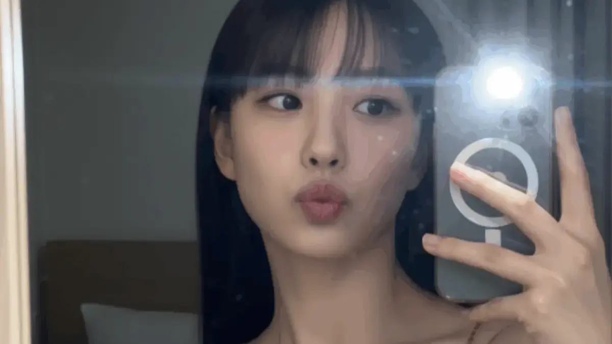 Viral! Begini Cara Bikin Mirror Selfie Estetik Pakai Gemini AI Viral! Begini Cara Bikin Mirror Selfie Estetik Pakai Gemini AI Tanpa Ribet