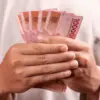 BLT Rp900 Ribu Belum Cair? Coba Cek Nama Kamu, Ini Caranya!