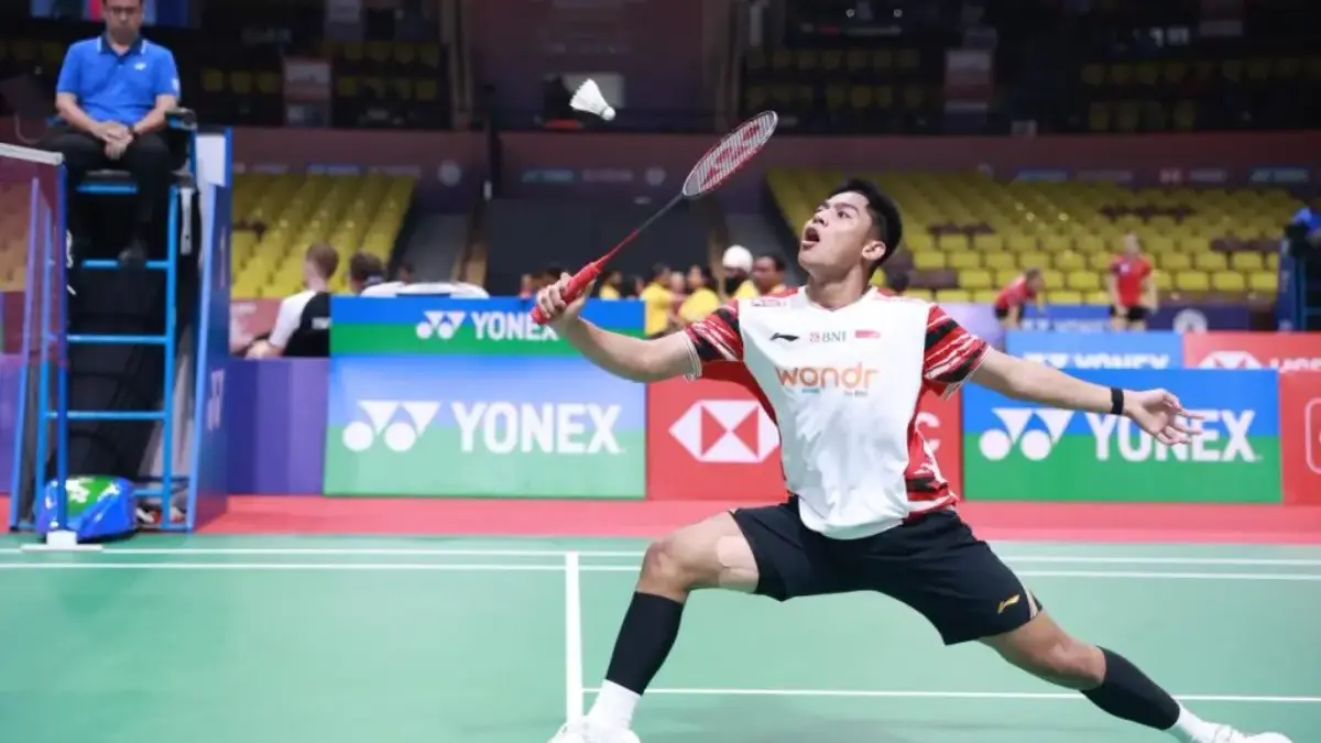 Klik Lagi Tayang! Link Live Streaming Indonesia vs China Final Piala Suhandinata 2025 Mohammad Zaki Ubaidillah tunggal putra Indonesia.