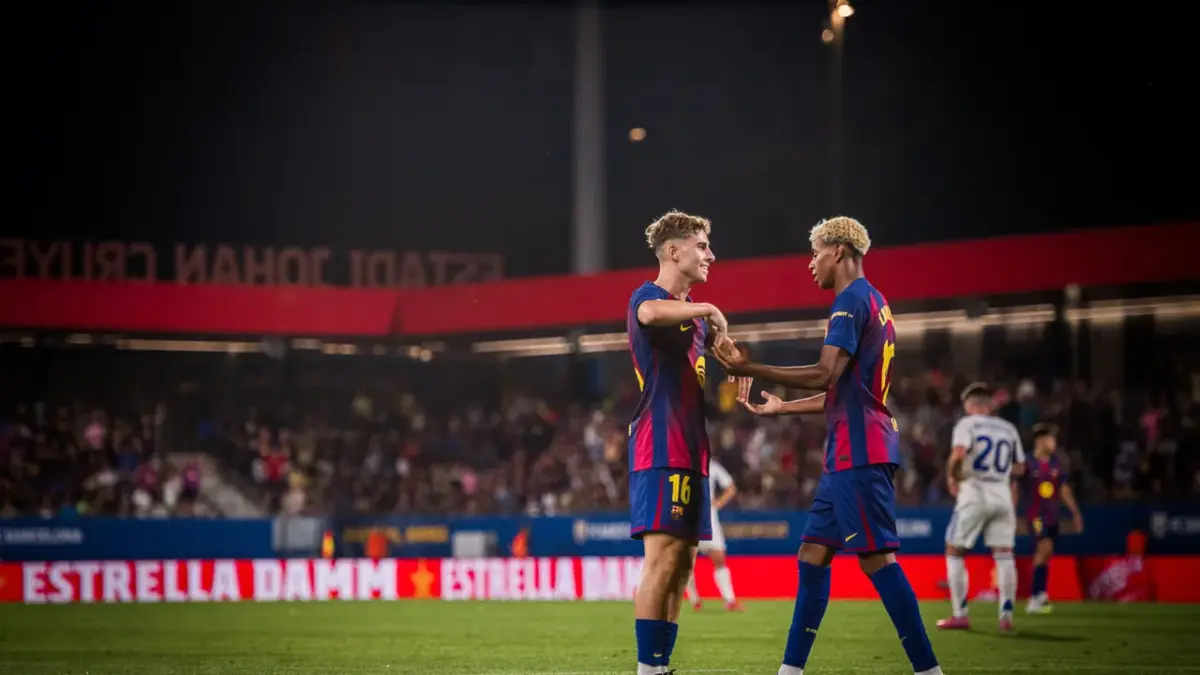 Simak Lagi Tayang! Link Live Streaming Barcelona vs Girona di LaLiga 2025 Fermin Lopez dan Lamine Yamal pemain Barcelona.