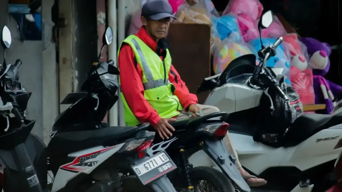 Pendapatan Parkir Dishub Kota Bandung Jeblok, Target Rp 33,7 M, Realisasi Cuma Rp 9,6 M! Pendapatan Parkir Dinas Perhubungan ( Dishub ) Kota Bandung pada 2024 lalu tidak mencapai target. Bahkan terja