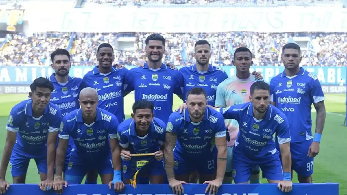 Starting IX Persib Bandung.