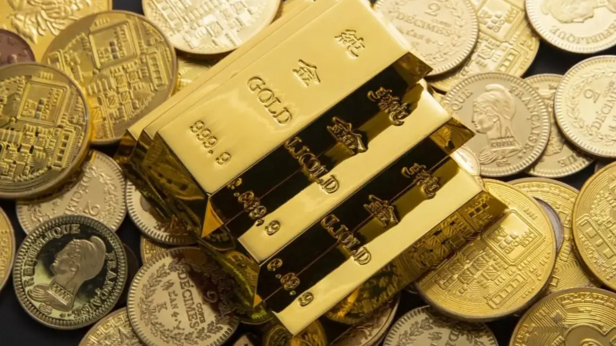 Prediksi Harga Emas November 2025