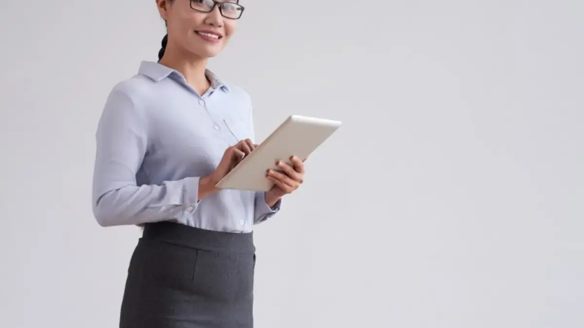 Simulasi KUR BCA Terbaru Tahun 2025 beserta Syarat Pengajuan, Intip Disini! Simulasi KUR BCA Terbaru