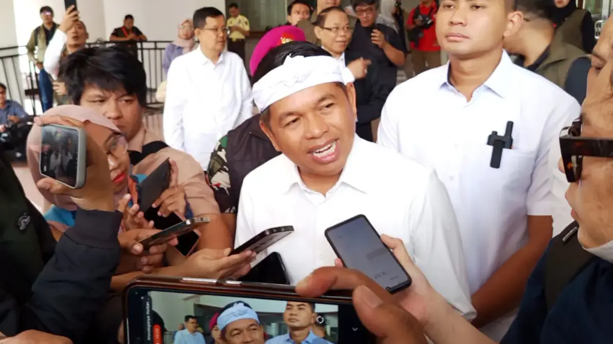 Gubernur Jabar Luncurkan Gerakan Rereongan Poe Ibu, Warganet: Masyarakat Sendiri Dipalakin Gubernur Jabar Luncurkan Gerakan Rereongan Poe Ibu, Warganet: Masyarakat Sendiri Dipalakin