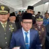 Bupati Bandung Dadang Supriatna saat ditemui awak media di acara Job Fair di Lapangan Upakarti, Soreang, Rabu