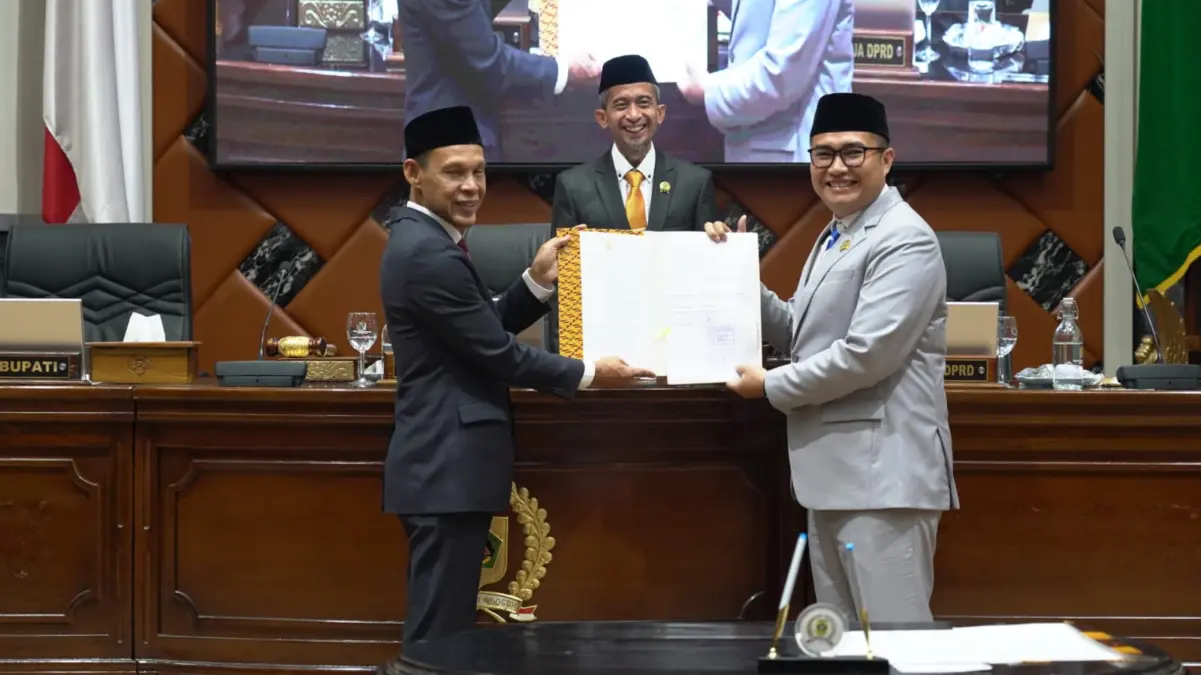 Pemkab Bogor dan DPRD Tetapkan Persetujuan Bersama Raperda Perubahan APBD Tahun Anggaran 2025