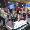 New Honda ADV160 tampil memikat di booth Honda IMOS 2025 dan menjadi pusat perhatian pengunjung yang tertarik