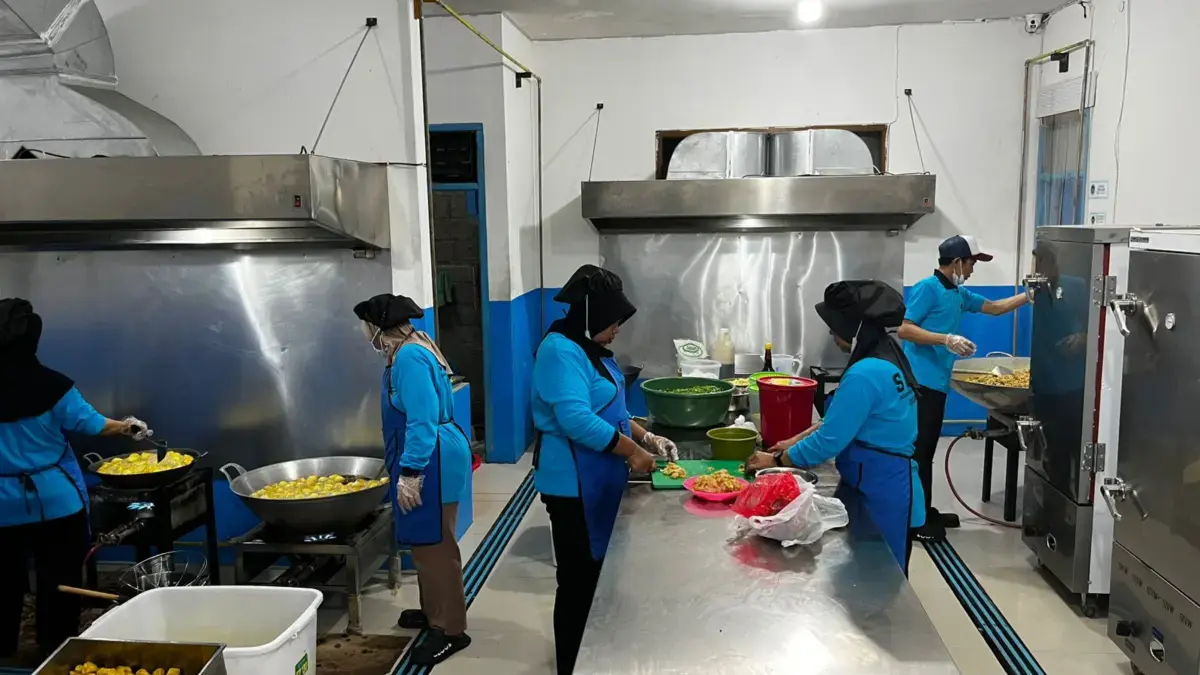 SPPG Cimahi Tingkatkan Standar Keamanan dan Kebersihan Dapur MBG. Foto Firman Satria