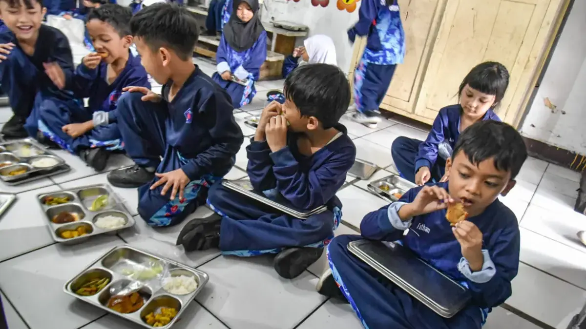 Marak Keracunan Massal Akibat MBG, IDI Jabar Soroti Soal Penyajian Makanan