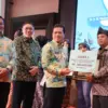 Bupati Bandung Apresiasi Desa dan Kelurahan Terbaik di Ajang Gapura Sri Baduga