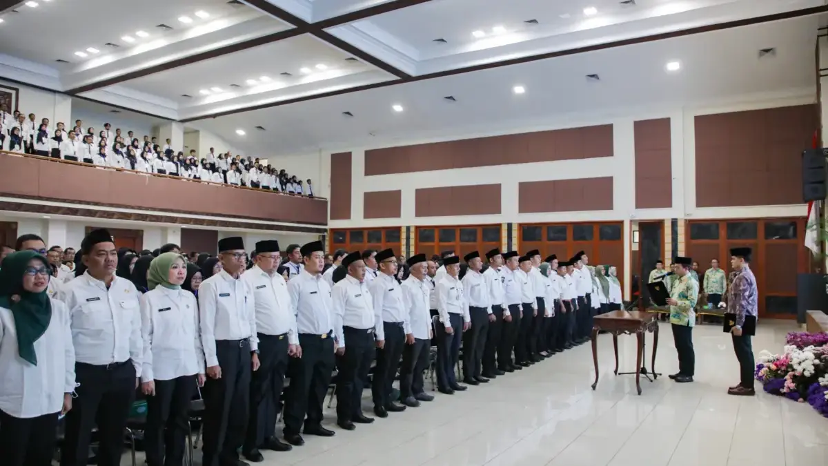Bupati Kang DS Tekankan Pentingnya Belajar dan Pendidikan Formal bagi ASN